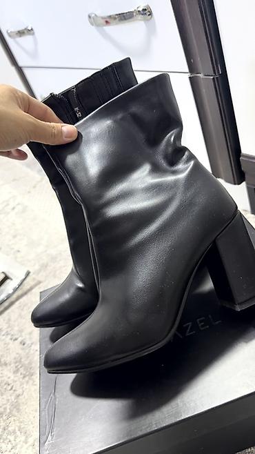 37: Ботинки, 37, AURA SHOES, Б/у, цвет - Черный — 3