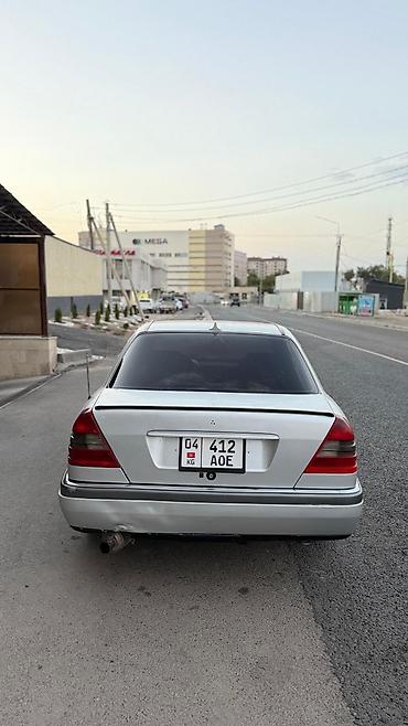 мерс 124 1993: Mercedes-Benz C-Class: 1993 г., 1.8 л, Механика, Бензин, Седан — 4