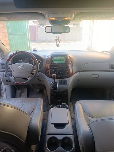 Toyota: Toyota Sienna: 2005 г., 3.3 л, Автомат, Бензин, Минивэн — 7