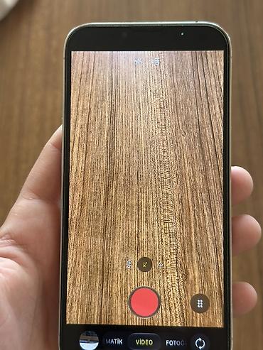 Apple iPhone: IPhone 13 Pro, 256 GB, Gümüşü, Qırıq — 6