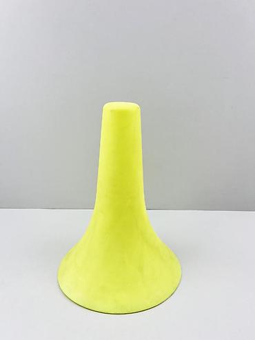 Digər idman və istirahət malları: №: 7169 Məhsulun adı: Məşq üçün konus A-70, sarı, plastik, 24 sm — 1