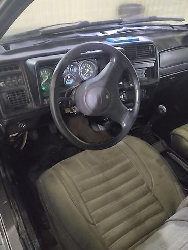 Ford: Ford Sierra: 1989 г., 2 л, Механика, Бензин, Седан — 4