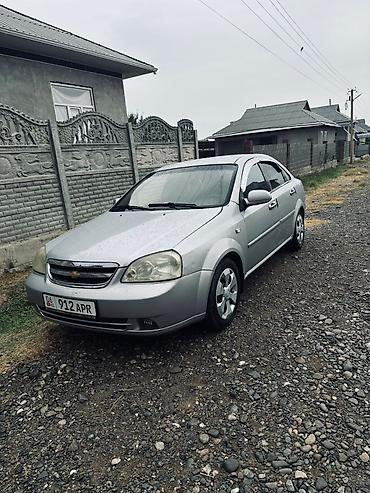 авто ижара: Chevrolet Lacetti: 2004 г., 1.6 л, Кол менен иштөөчү, Газ, Седан — 3
