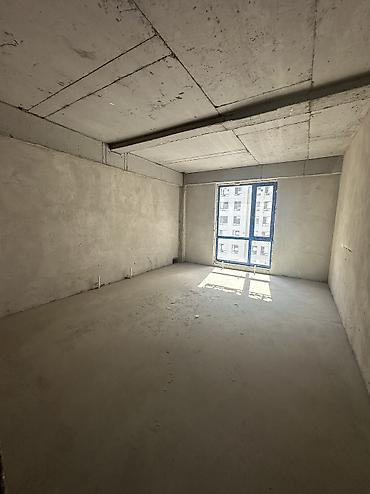 ул айни: 2 комнаты, 84 м², ул. Ахунбаева / Бакаева 108 серия, 8 этаж, ПСО (под самоотделку) — 5