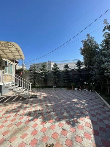 коммутаторы 10: 180 м², 10 комнат at lalafo.kg коммутаторы 10: 180 м², 10 комнат