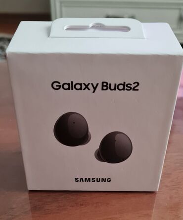 Qulaqlıqlar: Samsung galaxy buds 2. Təzədir, qutusu açılmayıb,rəsmi mağazadan