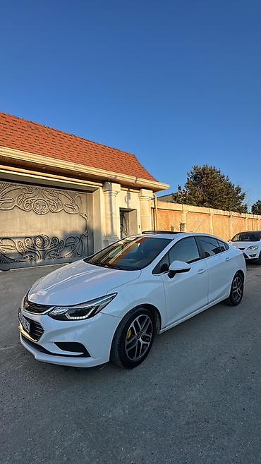 kor zona: Chevrolet Cruze: 1.6 l | 2017 il 180000 km Sedan — 1