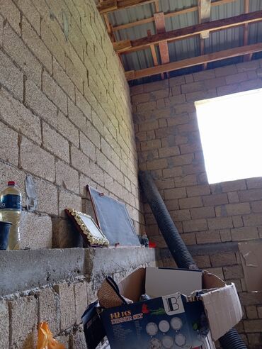 Həyət evləri və villaların satışı: 4 otaqlı, 8 kv. m, Orta təmir — 19