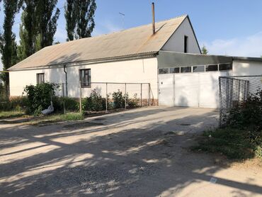 гостевой дом с бассейном: Дом, 151 м², 6 комнат, Собственник