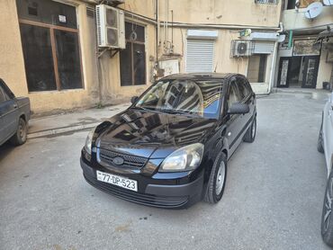 Kia: Kia Rio: 1.4 l | 2009 il Sedan — 12