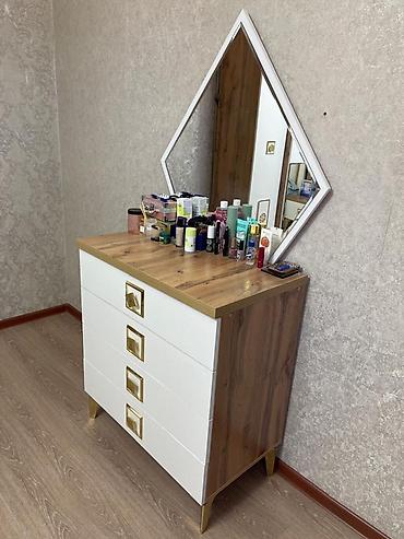 столы офис: Спальный гарнитур, Б/у, Двуспальная кровать, Россия, Самовывоз, цвет - Бежевый — 3