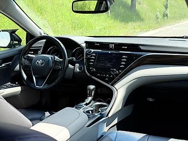 corolla 2004: Toyota Camry: 2018 г., 2.5 л, Автомат, Бензин, Седан — 4