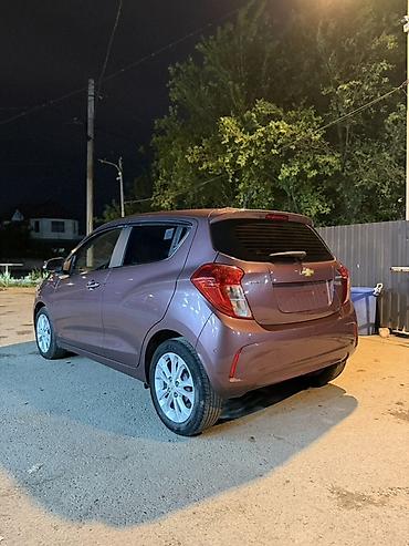 Chevrolet: Chevrolet Spark: 2018 г., 1 л, Вариатор, Хэтчбэк — 4