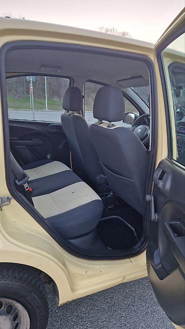 pezo 1: Auto se nalazi u odličnom mehaničkom stanju i spreman je za — 8