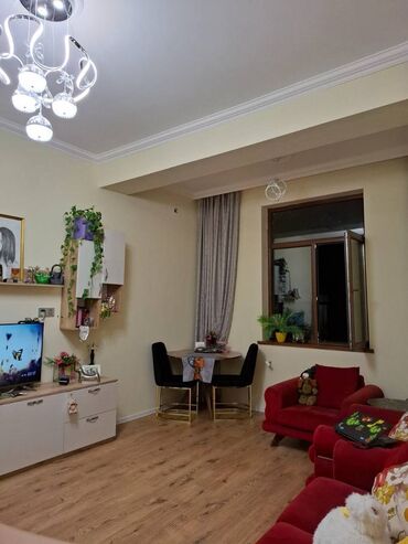 Yeni tikili: 2 otaqlı, Yeni tikili, 53 kv. m — 10