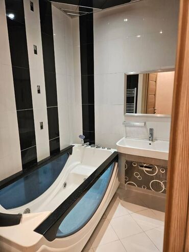 Uzunmüddətli kirayə mənzillər: Nərimanov metrosu Heydər Əliyev mərkəzinə baxan 16 mərtəbəli binanın — 9