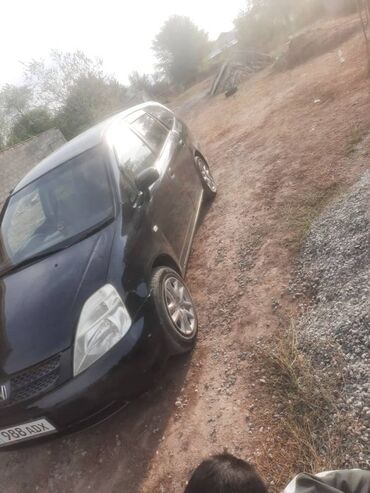 полик на хонду стрим: Honda Stream: 2003 г., 1.7 л, Автомат, Бензин, Вэн/Минивэн