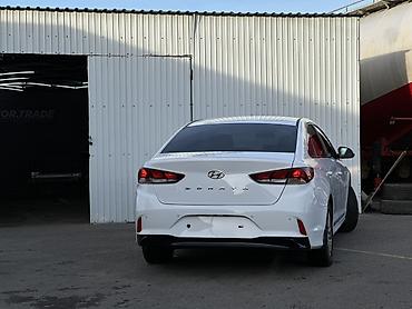 Hyundai: Hyundai Sonata: 2019 г., 2 л, Автомат, Газ, Седан — 6