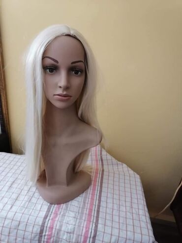 Perike i klipse: Poluorirodne perike
3500 na lalafo.rs — 5 Perike i klipse: Poluorirodne perike
3500 — 5