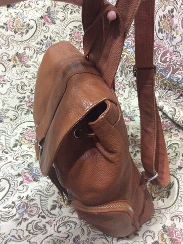 Rukzaklar: Стильный рюкзак из натуральной кожи, цвет рыжий, в отличном состоянии — 7