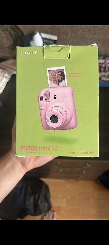 sony fx 30: Fujifilm Instax Mini 12 – Blossom Pink - Ani fotoaparat: çəkdikdən — 1