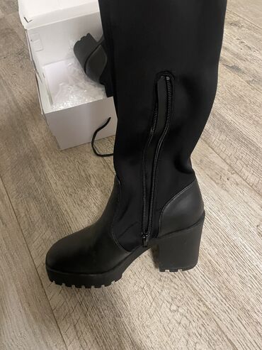 Çəkmələr: Uzunboğaz, Aldo, Ölçü: 36, rəng - Qara, Yeni — 5