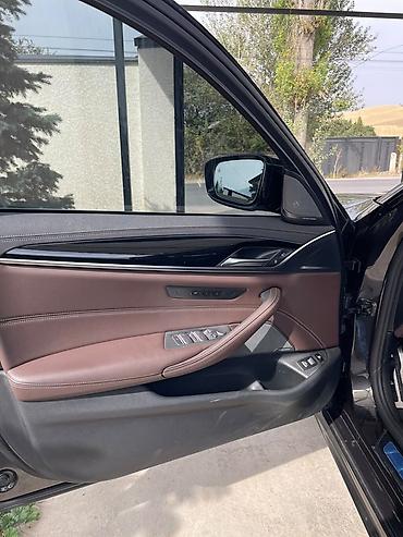Унаа сатуу: BMW 5 series: 2021 г., Гибрид, Седан — 10