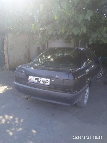 Унаа: Audi 80: 1990 г., 1.8 л, Кол менен иштөөчү, Бензин, Седан — 3