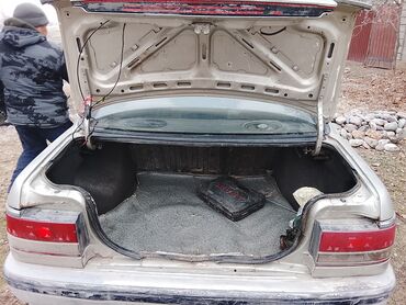 Mazda: Mazda 626: 1991 г., Механика, Бензин, Седан — 10