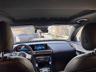 tesla model s: Mercedes-Benz EQC: 0.1 l | 2020 il Krossover — 3