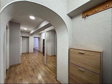 Продажа квартир: 3 комнаты, 67 м², 8 мкр Индивидуалка, 2 этаж, Свежий ремонт — 8