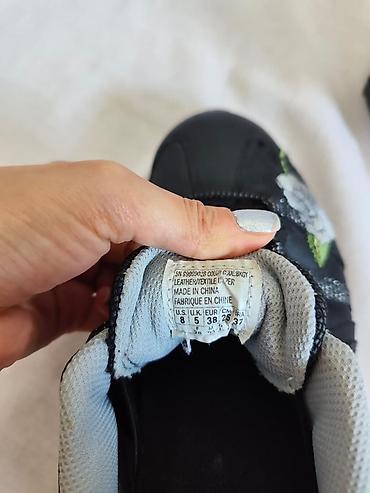 hundur krasofkalar: Skechers, Ölçü: 38, rəng - Qara, İşlənmiş — 8
