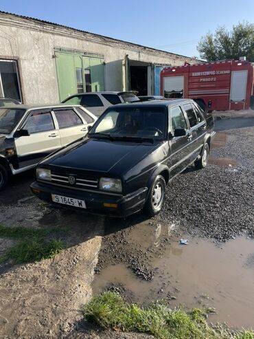 афто на рассрочку: Volkswagen Jetta: 1990 г., 1.8 л, Механика, Бензин, Седан