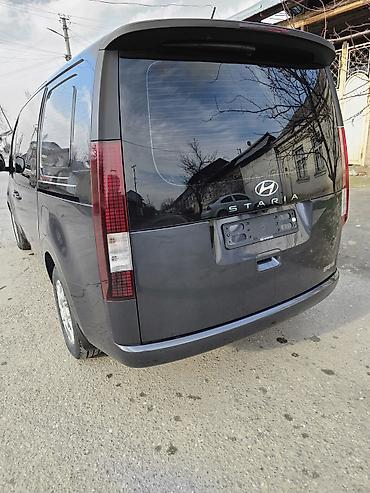 Hyundai: Hyundai Staria: 2022 г., 3.5 л, Автомат, Газ, Минивэн — 23