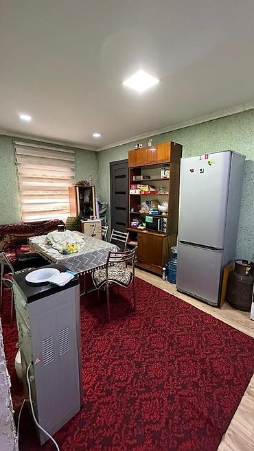 Продажа полдома: Продается пол дома 🔥🍒 📍 Адрес: ул.Мраморная (район Ошского рынка) — 3