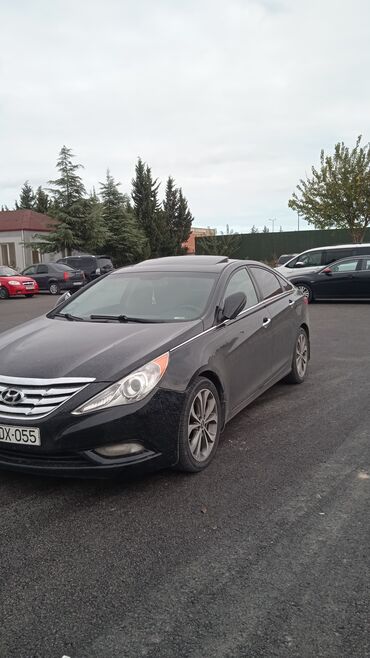 Hyundai: Hyundai Sonata: 2 l | 2013 il Sedan — 4