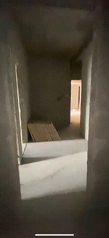 продаю квартиру хрущевка: 2 комнаты, 67 м², Элитка, 1 этаж, ПСО (под самоотделку) — 1