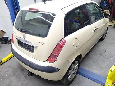 Auto delovi, gume i tjuning: Lancia ypsilon kompletan auto u delovima kod boje 228. Lancia ypsilon — 9