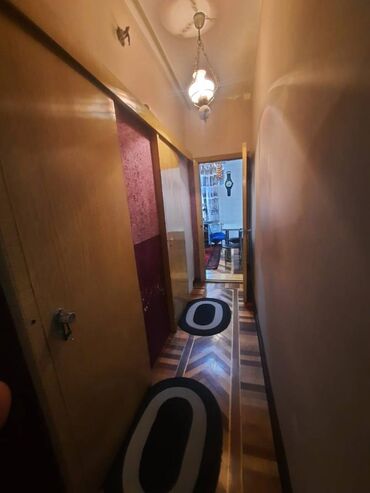 Köhnə tikili: Bakı, 4 otaqlı, Köhnə tikili, m. Gənclik, 100 kv. m — 15