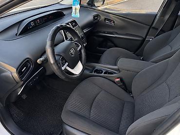 Toyota: Toyota Prius: 2017 г., 1.8 л, Автомат, Гибрид, Хэтчбэк — 6