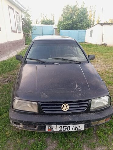 фольксваген дизел: Volkswagen Vento: 1992 г., 1.8 л, Механика, Бензин, Седан