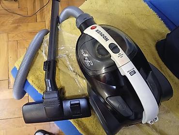 Hoover Sprint Evo usisivač bez kese – 2000 W MIRJEVO - Snažan motor na lalafo.rs Hoover Sprint Evo usisivač bez kese – 2000 W MIRJEVO - Snažan motor
