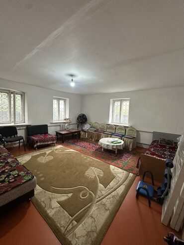 Продажа домов: Дом, 186 м², 5 комнат, Агентство недвижимости, Косметический ремонт — 3