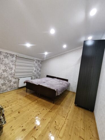 Günlük kirayə evlər: 250 kv. m, 6 otaqlı, İnternet, Artezian quyusu, Telefon — 15