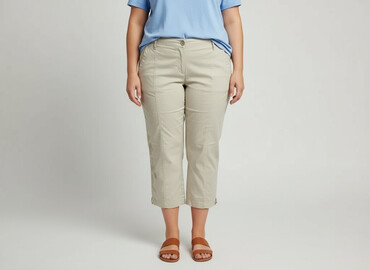 spodnie dla niskiej osoby: Bpc bonprix collection, 3/4 Trousers for women, size 3XL