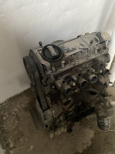 обмен на авто с доплатой: Бензиновый мотор Volkswagen 2002 г., 2 л, Б/у, Оригинал, Германия