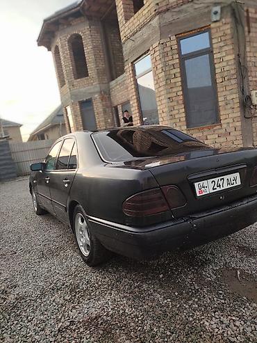 Mercedes-Benz: Mercedes-Benz E-Class: 1997 г., 2.8 л, Механика, Бензин, Седан — 4