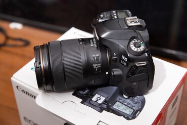 Фотоаппараттар: Canon 80D с объективом 18-135 stm, ремешок, коробка один родной