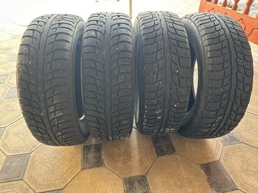 Шины: Шины 225 / 65 / R 17, Зима, Б/у, Комплект, Легковые, Китай, BFGoodrich