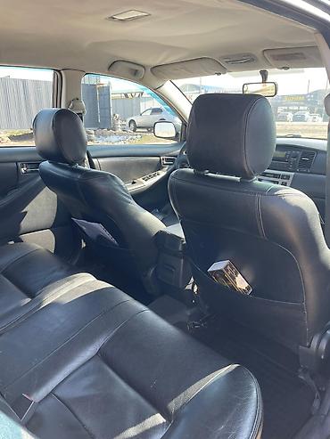 Toyota: Toyota Corolla: 2003 г., 1.6 л, Ручные, Бензин, Хэтчбэк — 8